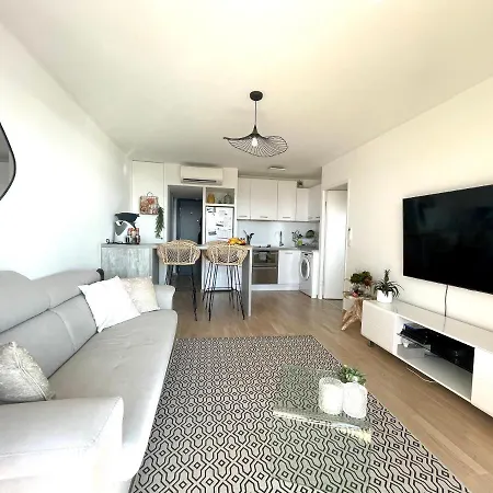 T2 Vue - Entree De Apartment *