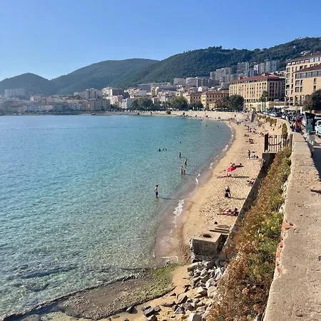T2 Vue - Entree De Appartement *